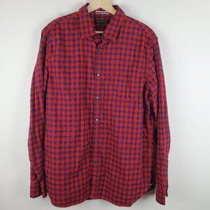 Banana Republic Tailored Slim Fit Button up Shirt Men Large Red plaid Pearl Snap